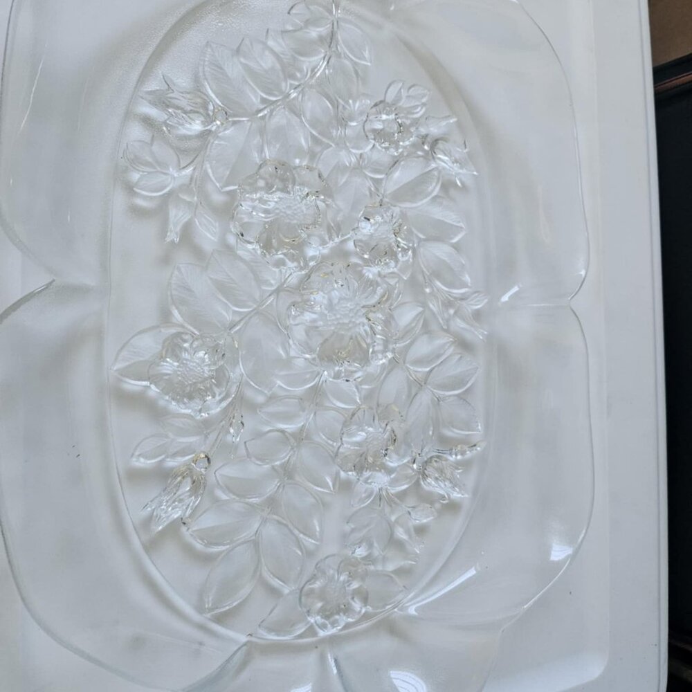 Vintage Mikasa Walther Crystal Rosella Plate